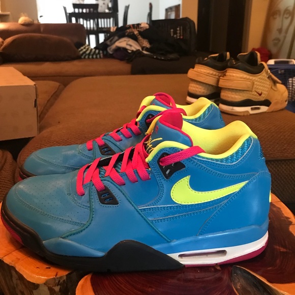 Nike Air Flight Classics. Size 10 Deadstock! - Picture 5 of 6